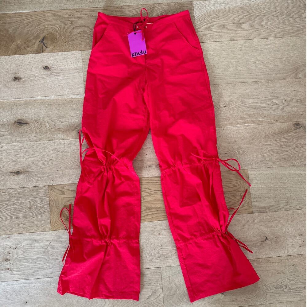 Khela - Geta Over It Parachute Pants in Red
